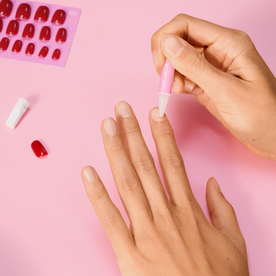 Nail Glue